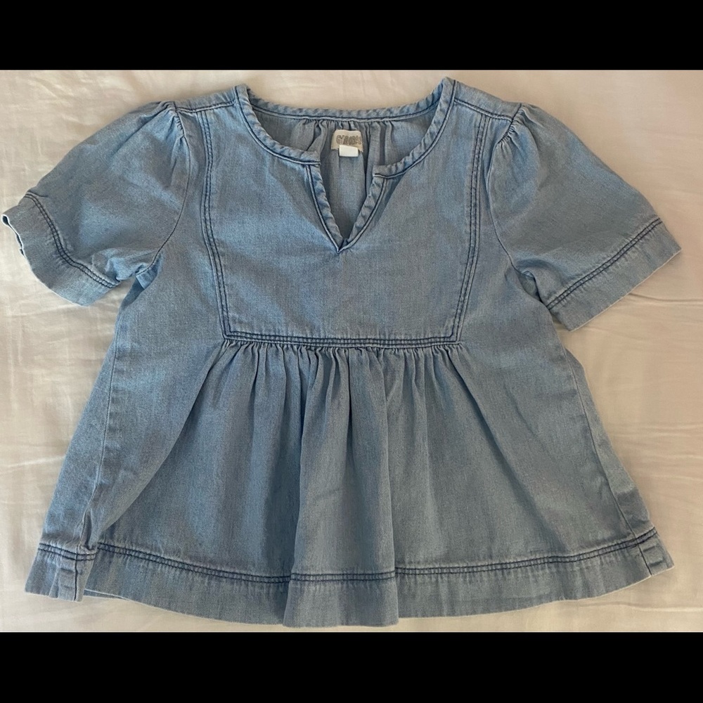 Cute blouse
